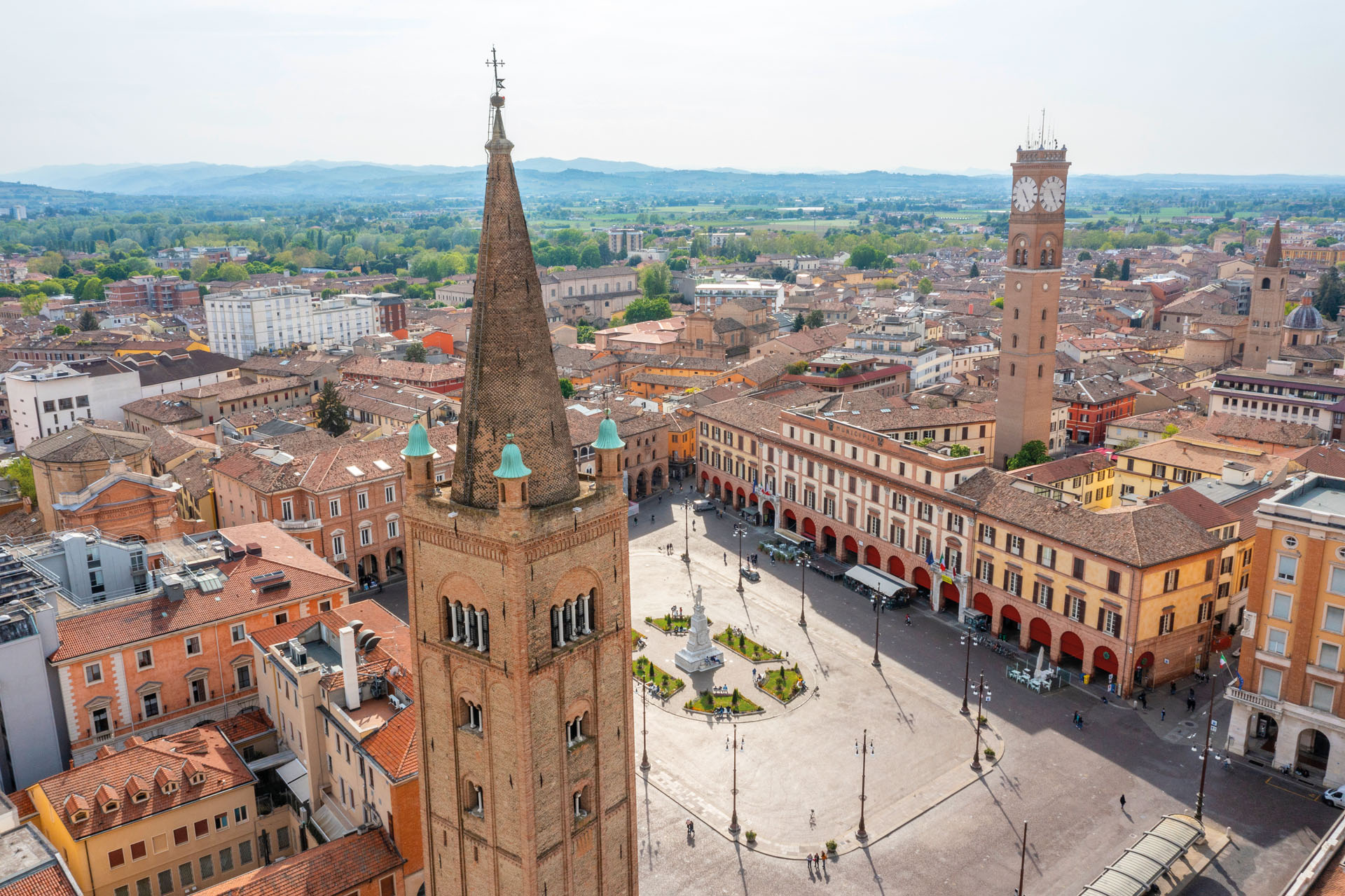 San Mercuriale: vista dall'alto