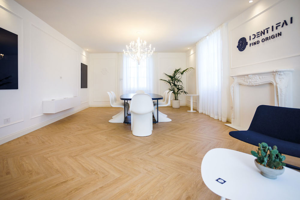 IdentifAI Labs: la casa del reale