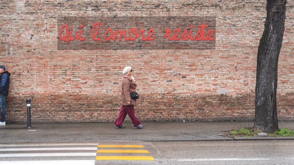 Penelope e i suoi ricami urbani