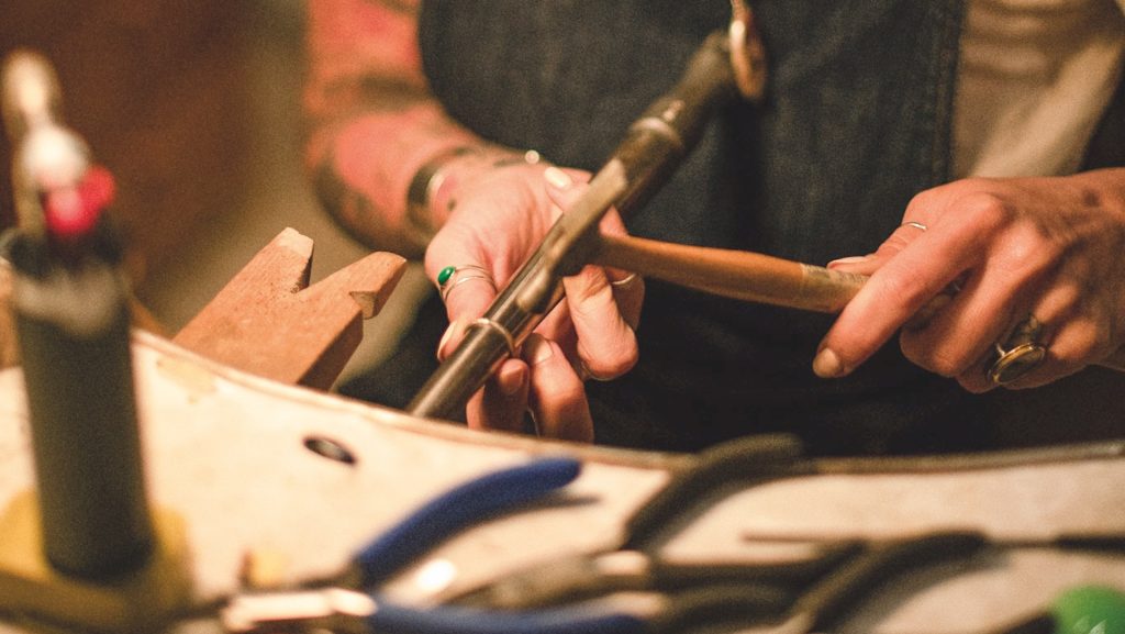 Orefice a Cesena e a Forlì: alchimie naturali